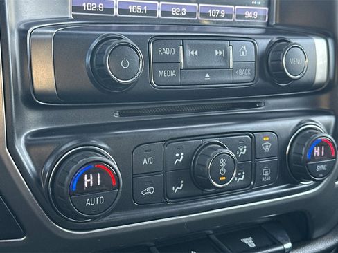 Used 2017 Chevrolet Silverado 2500 LTZ image 21