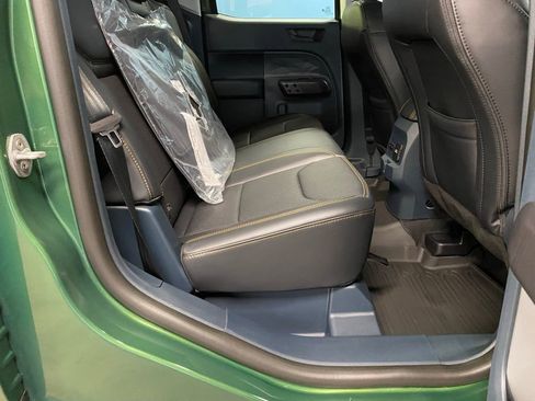 New 2025 Ford Maverick Tremor image 36