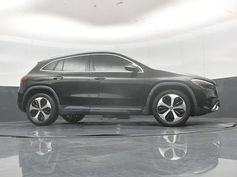 Used 2025 Mercedes-Benz GLA 250 4MATIC image 50