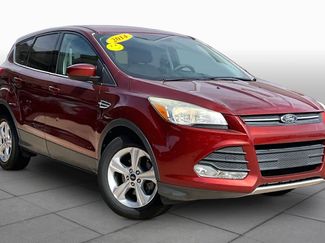 Used 2014 Ford Escape SE FWD video 2