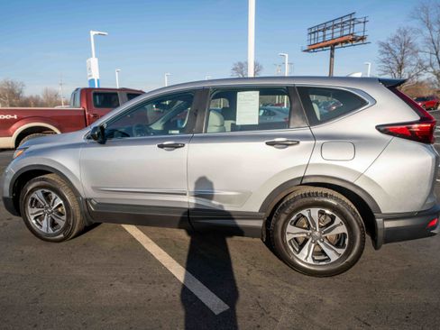 Used 2022 Honda CR-V LX image 4