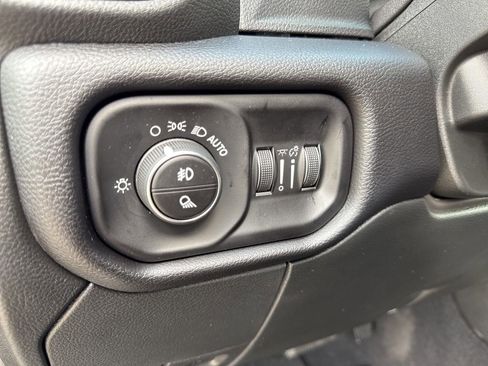 New 2026 RAM 2500 Laramie AWD/4WD image 54