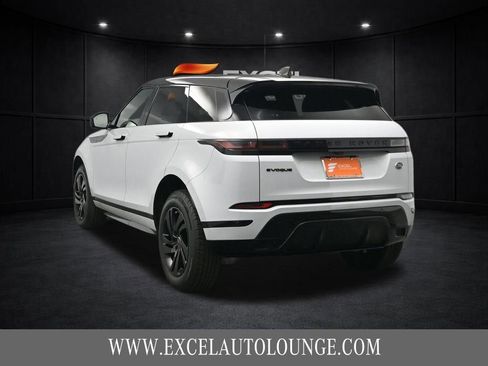 Used 2021 Land Rover Range Rover Evoque R-Dynamic S image 4
