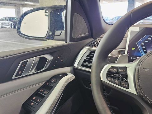 New 2026 BMW X5 M60i image 22