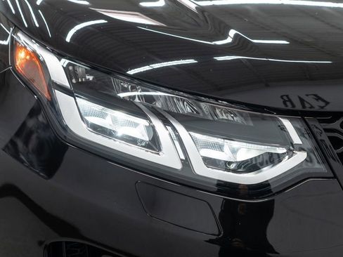 Used 2023 Land Rover Discovery Sport S R-Dynamic image 38