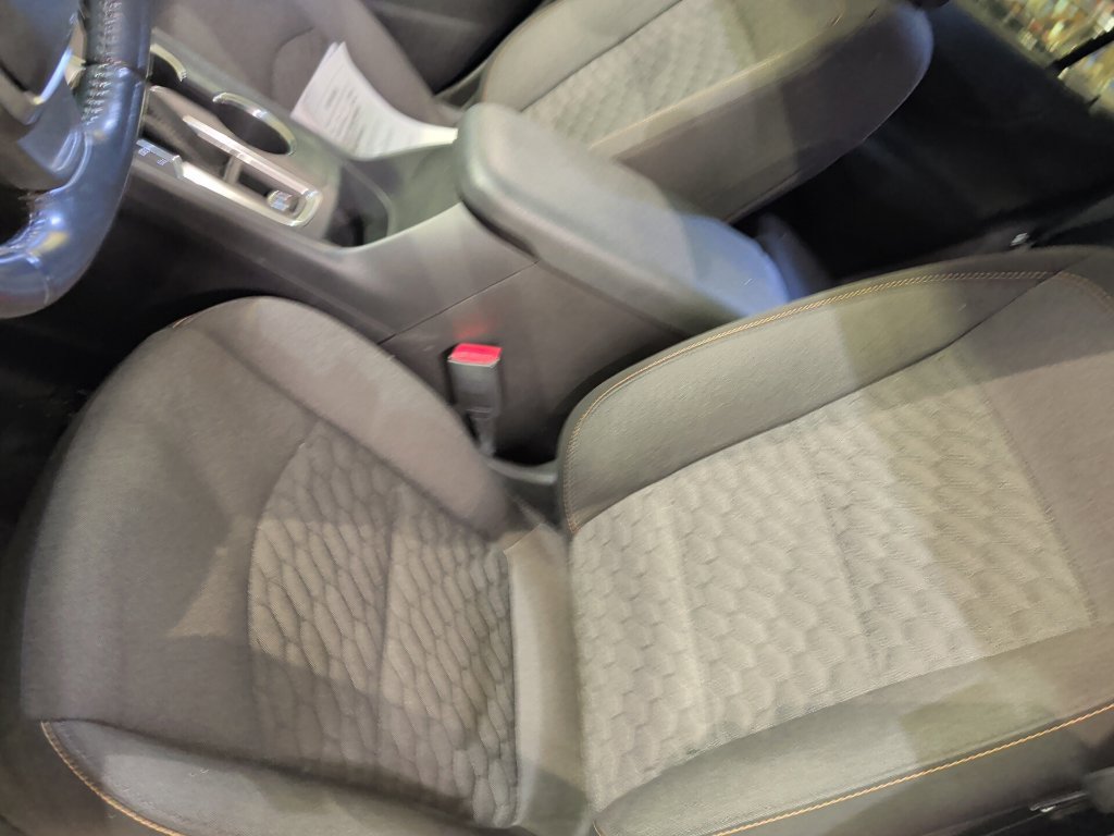 Used 2021 Chevrolet Equinox LT AWD/4WD image 6