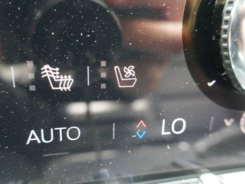 New 2026 GMC Terrain Denali w/ LPO, Black Badging Package image 25