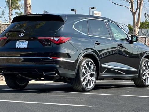 Used 2023 Acura MDX w/ Technology Package FWD image 4