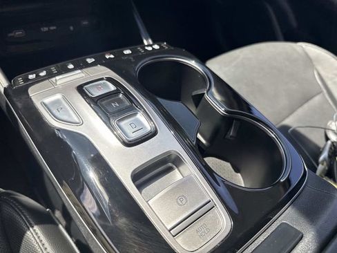 Used 2024 Hyundai Tucson Limited AWD/4WD image 27