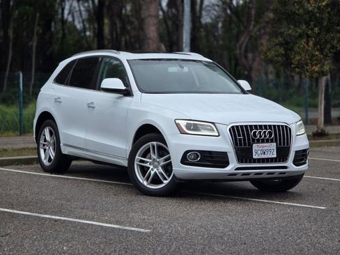 Used 2017 Audi Q5 2.0T Premium image 4
