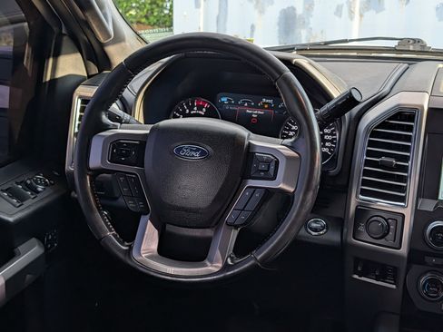 Used 2017 Ford F250 Platinum w/ Platinum Ultimate Package AWD/4WD image 17
