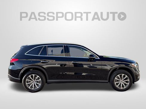 Used 2024 Mercedes-Benz GLC 300 4MATIC image 8