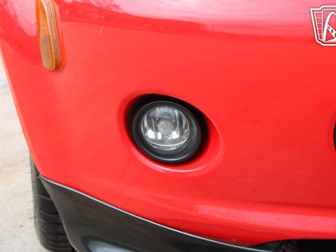 Used 2006 MAZDA MX-5 Miata Sport RWD image 20