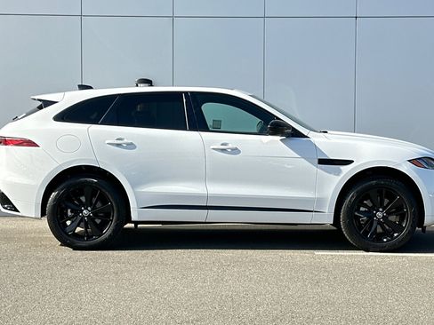Used 2025 Jaguar F-PACE R-Dynamic S image 6