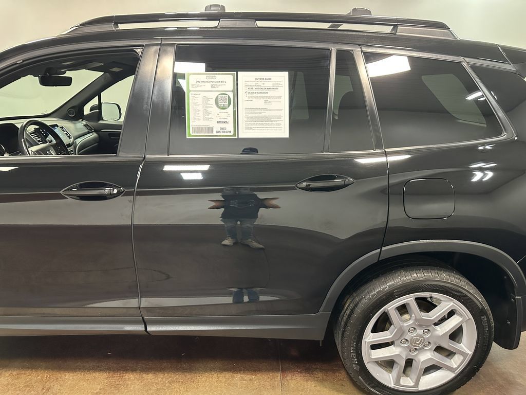 Used 2024 Honda Passport EX-L image 46