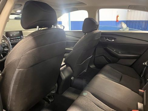 Used 2024 Honda Accord EX image 18