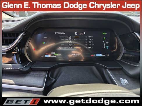 Used 2022 Jeep Grand Cherokee Limited 4xe w/ Luxury Tech Group II AWD/4WD image 17