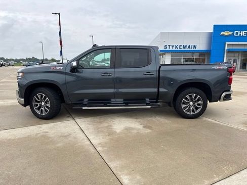 Used 2021 Chevrolet Silverado 1500 LT w/ All Star Edition Plus AWD/4WD image 3
