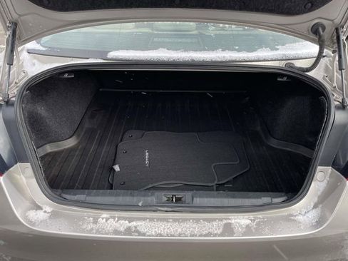 Used 2016 Subaru Legacy 3.6R Limited image 10