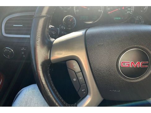 Used 2013 GMC Sierra 2500 SLT w/ SLT Convenience Package image 19