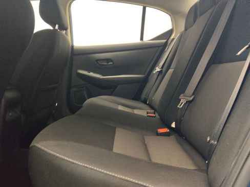 Used 2025 Nissan Sentra SV FWD image 18