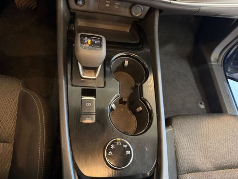Used 2026 Nissan Rogue SV AWD/4WD image 42