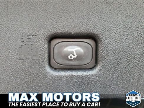 Used 2021 Lincoln Nautilus Reserve image 9