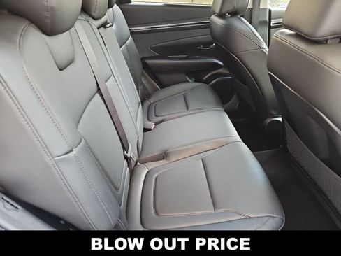 Certified 2023 Hyundai Tucson SEL w/ Convenience Package FWD image 17