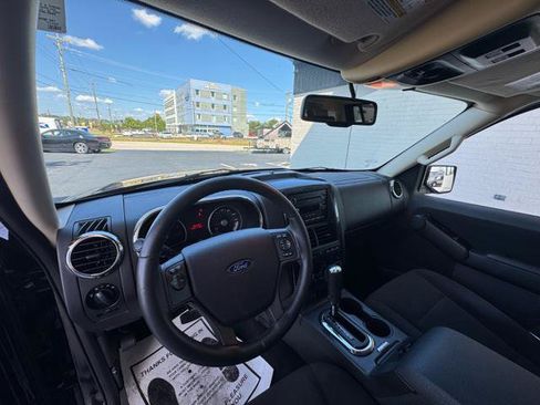 Used 2010 Ford Explorer XLT AWD/4WD image 9