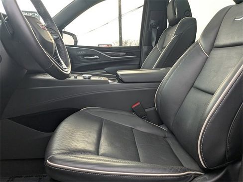 Used 2022 Cadillac Escalade ESV Sport w/ Touring Package image 23