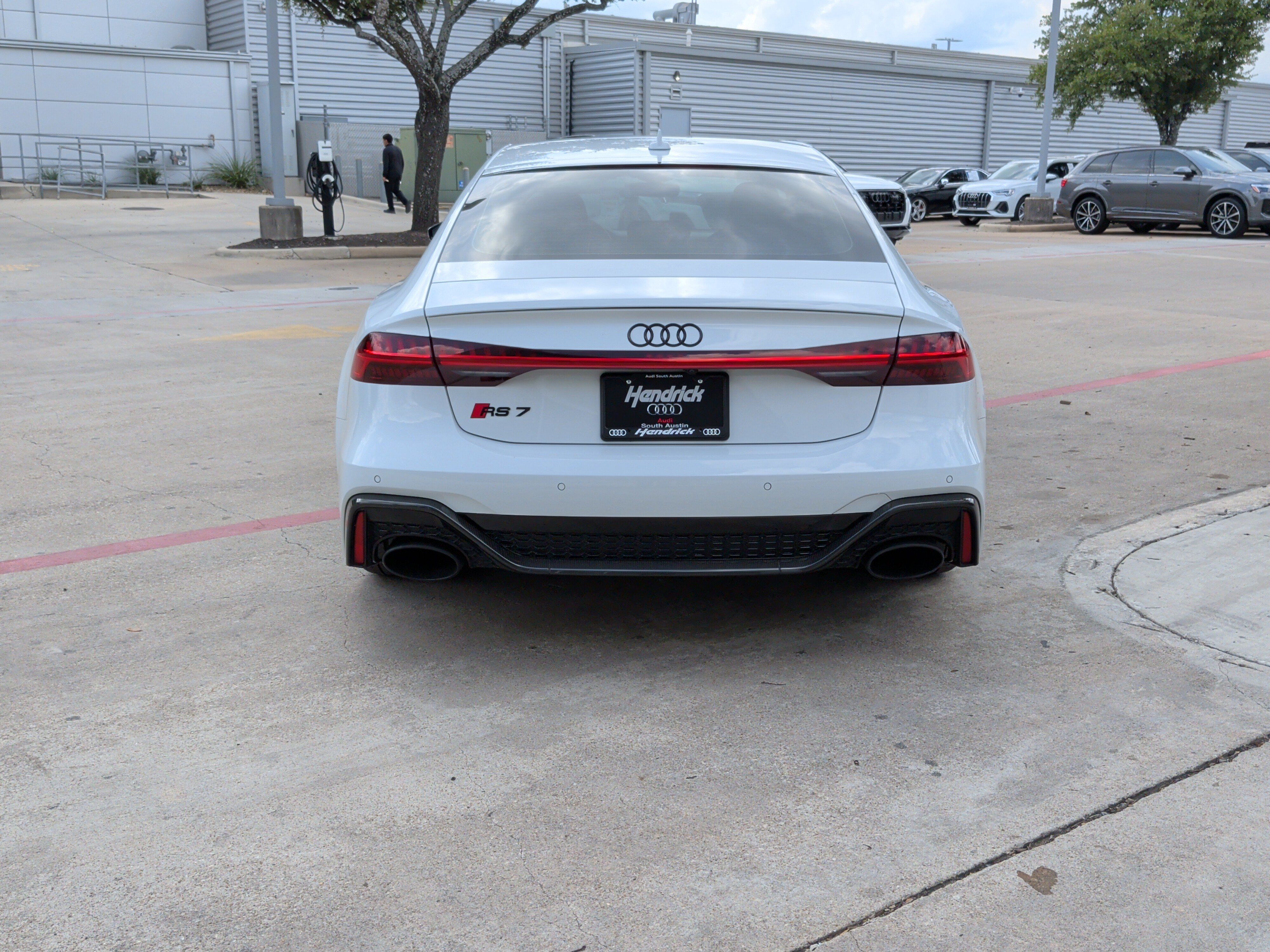 Used 2021 Audi RS 7 Sportback w/ Carbon Optic Package AWD/4WD image 9