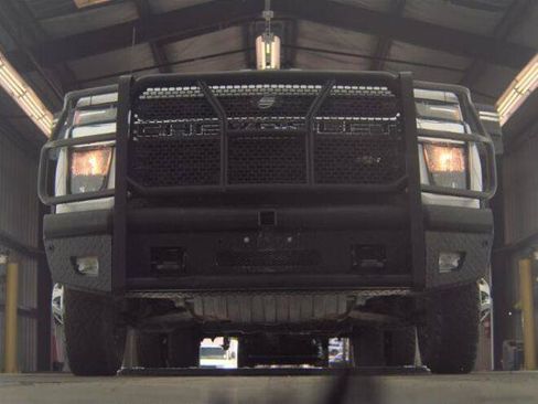 Used 2022 Chevrolet Silverado 3500 LT w/ Convenience Package AWD/4WD image 3