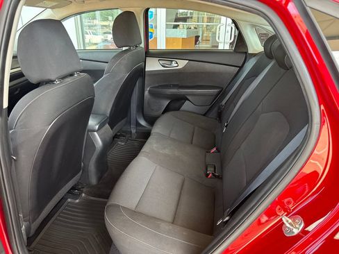 Used 2021 Kia Forte LXS FWD image 24