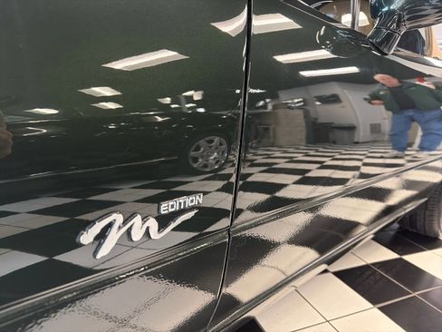 Used 1997 MAZDA MX-5 Miata M-Edition image 9