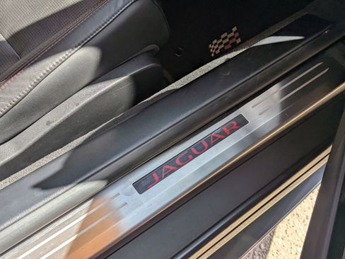 Used 2020 Jaguar F-TYPE Checkered Flag image 15