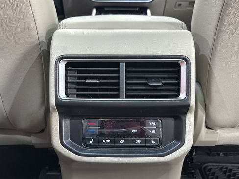 New 2026 Volkswagen Atlas SEL AWD/4WD image 34