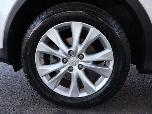 Used 2013 Toyota RAV4 Limited FWD image 41