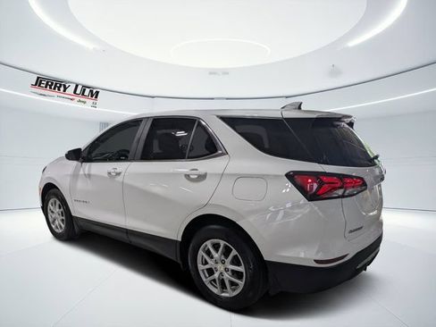 Used 2023 Chevrolet Equinox LT w/ LPO, Floor Liner Package AWD/4WD image 5