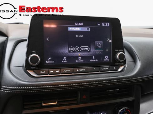 Used 2023 Nissan Rogue SV AWD/4WD image 18