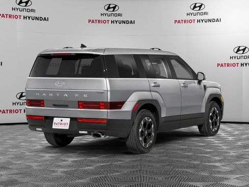 New 2026 Hyundai Santa Fe SE FWD image 2