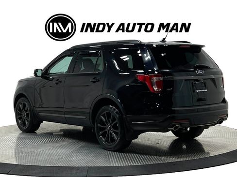 Used 2018 Ford Explorer XLT w/ Equipment Group 202A AWD/4WD image 6