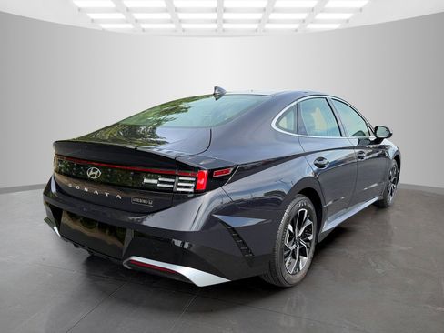 Used 2025 Hyundai Sonata SEL image 7