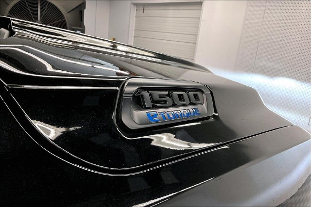 Used 2025 RAM 1500 Big Horn AWD/4WD image 36