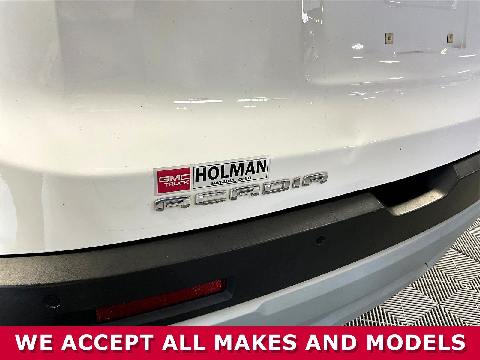 Used 2021 GMC Acadia SLE w/ LPO, Floor Liner Package FWD image 23