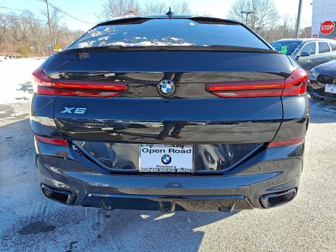 Used 2022 BMW X6 xDrive40i w/ M Sport Package image 6
