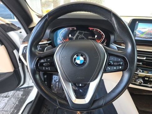 Used 2020 BMW 540i xDrive w/ Convenience Package image 27