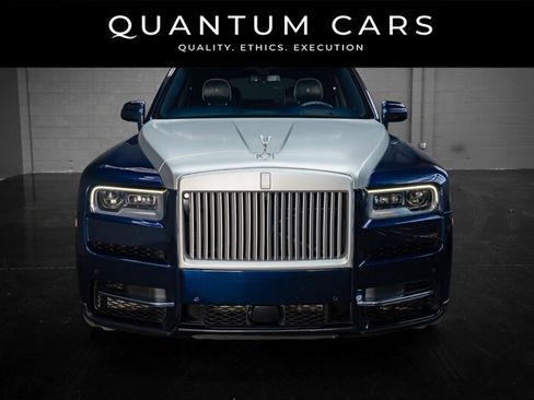 Used 2020 Rolls-Royce Cullinan AWD/4WD image 2