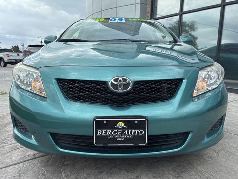 Used 2009 Toyota Corolla LE FWD image 2