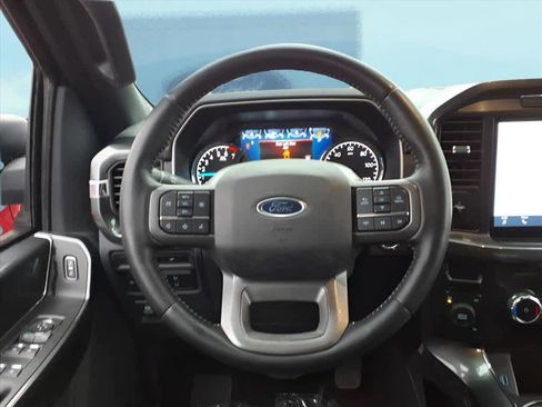 Certified 2022 Ford F150 XLT w/ Equipment Group 302A High image 21