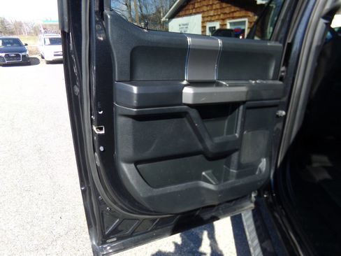 Used 2015 Ford F150 XLT w/ Equipment Group 302A Luxury image 38